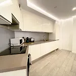 3-bed Flat, Ocean Garden, Heated Pool, Parking, Pp207 Lägenhet