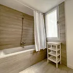 3-bed Flat, Ocean Garden, Heated Pool, Parking, Pp207 Lägenhet *
