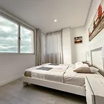 3-bed Flat, Ocean Garden, Heated Pool, Parking, Pp207 Lägenhet *