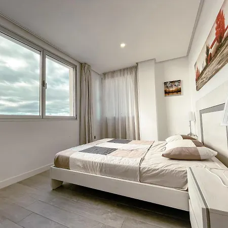 3-bed Flat, Ocean Garden, Heated Pool, Parking, Pp207 Appartement *