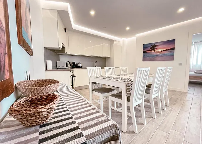 3-bed Flat, Ocean Garden, Heated Pool, Parking, Pp207 *