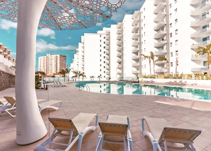 3-bed Flat, Ocean Garden, Heated Pool, Parking, Pp207 Apartamento *